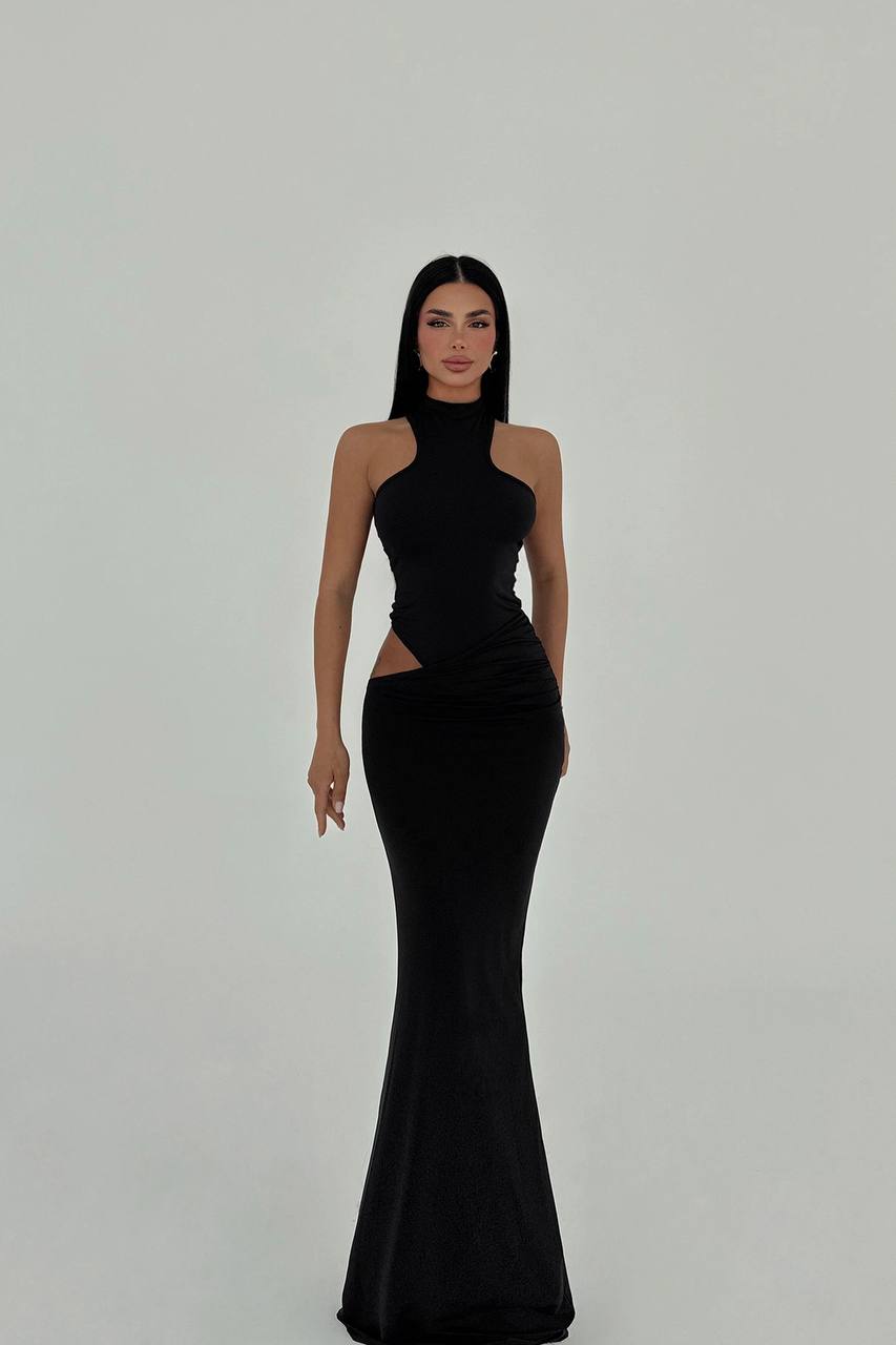 Obsidian Edge Gown