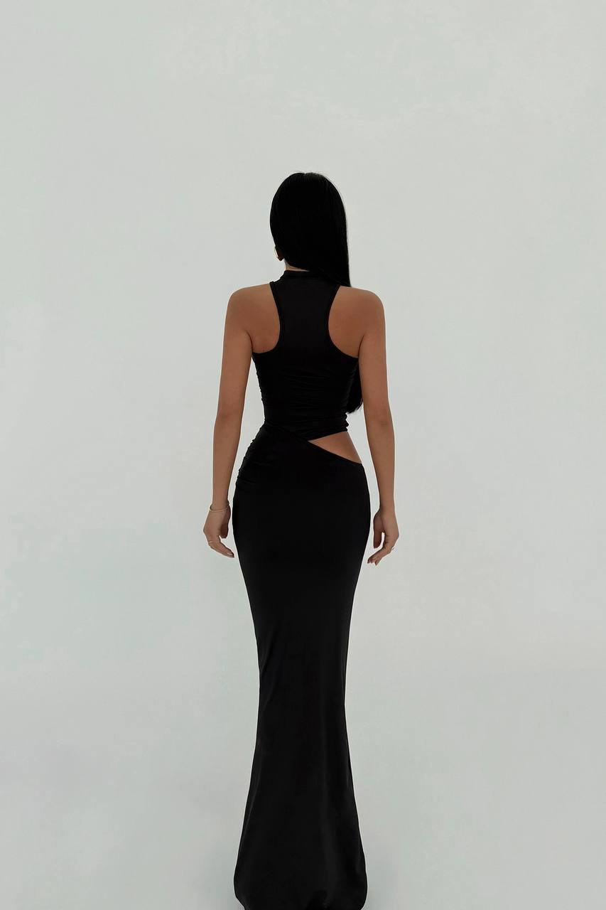 Obsidian Edge Gown
