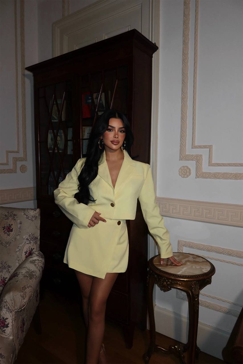 Butter Yellow Hour Set